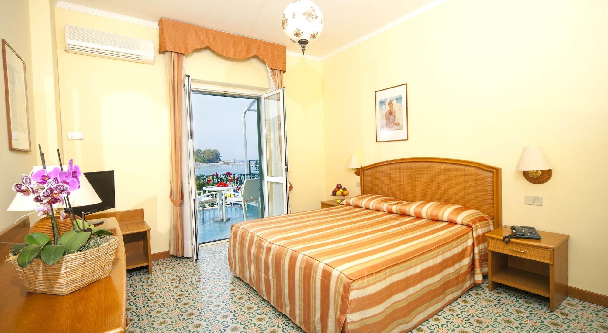 Hotel Ambasciatori Ischia Exterior photo