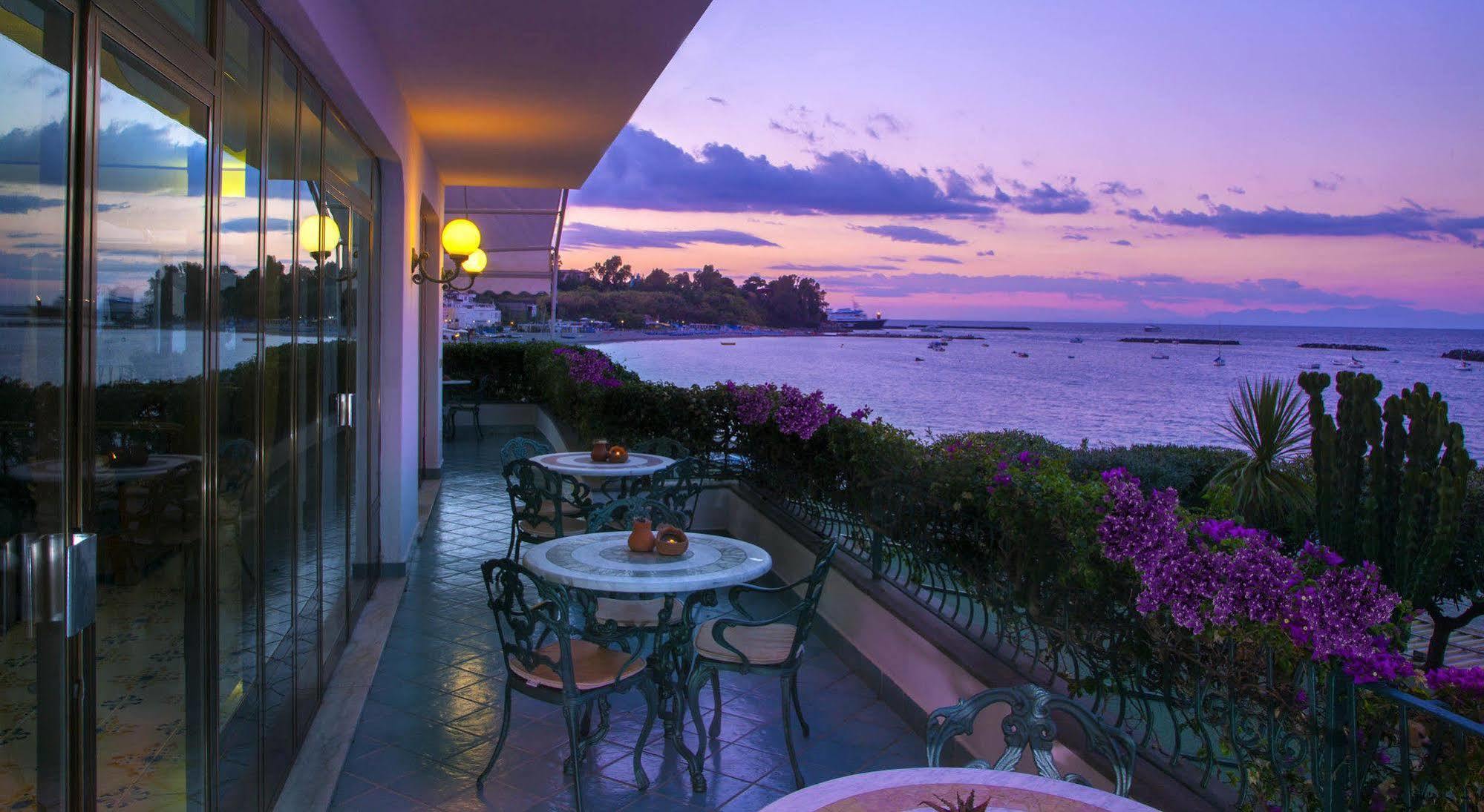Hotel Ambasciatori Ischia Exterior photo