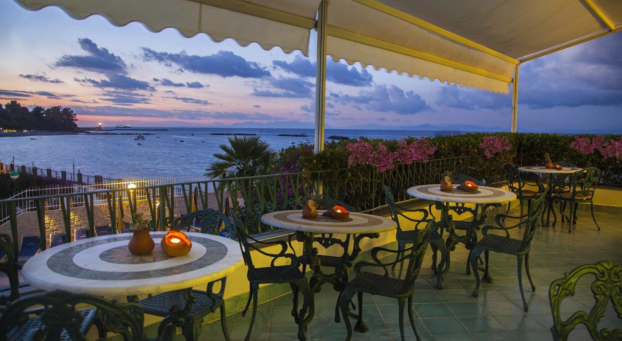 Hotel Ambasciatori Ischia Exterior photo