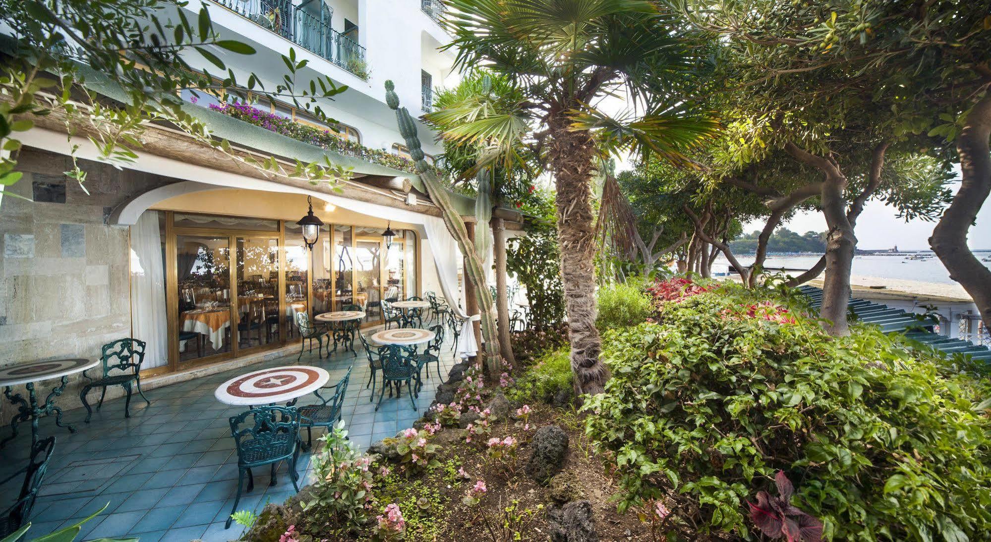 Hotel Ambasciatori Ischia Exterior photo